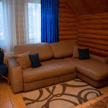 Gostiniy Dvor Non-Stop Hotel Kherson Ngoại thất bức ảnh